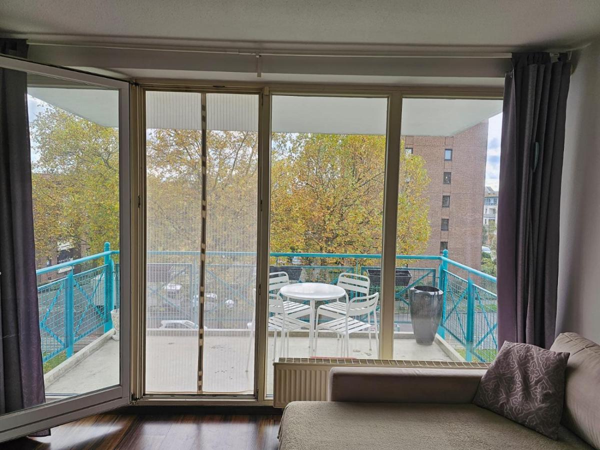 Uebernachten Sie Im Wunderschoenen Weiden Apartment Cologne Exterior photo